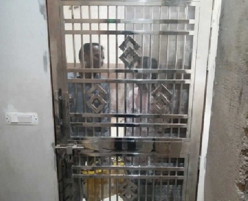 Safety Gate (5)